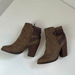 Also Brown Leather Heeled Booties Size 7